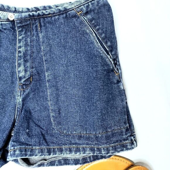 Tommy Hilfiger | Vintage 99' Hi-Waist Jean Shorts - Picture 6 of 6